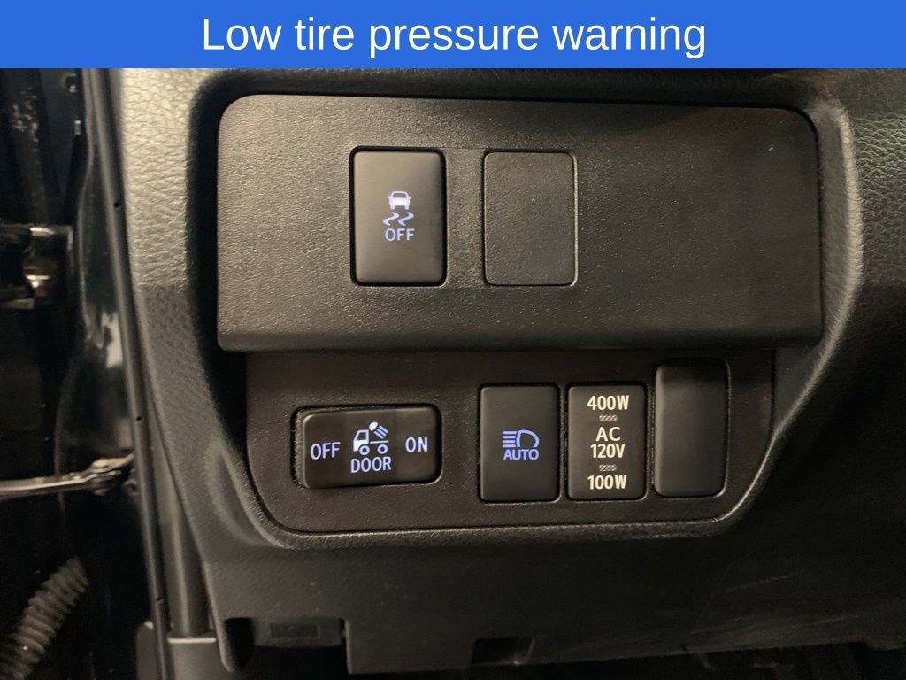 Used 2023 Toyota Tacoma TRD Off-Road w/ Technology Package image 8