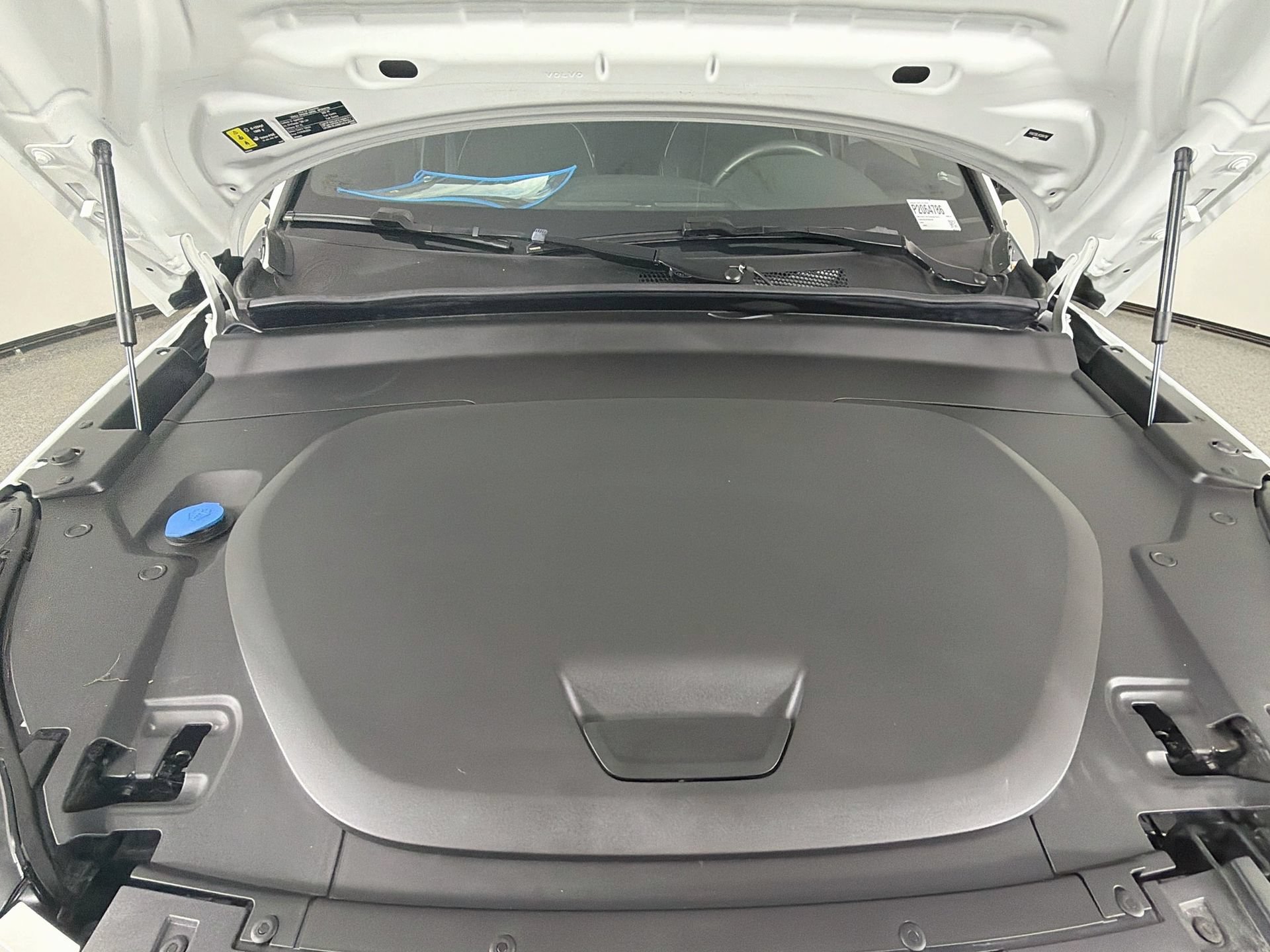 Certified 2023 Volvo C40 P8 Recharge Plus w/ Climate Package AWD/4WD image 30