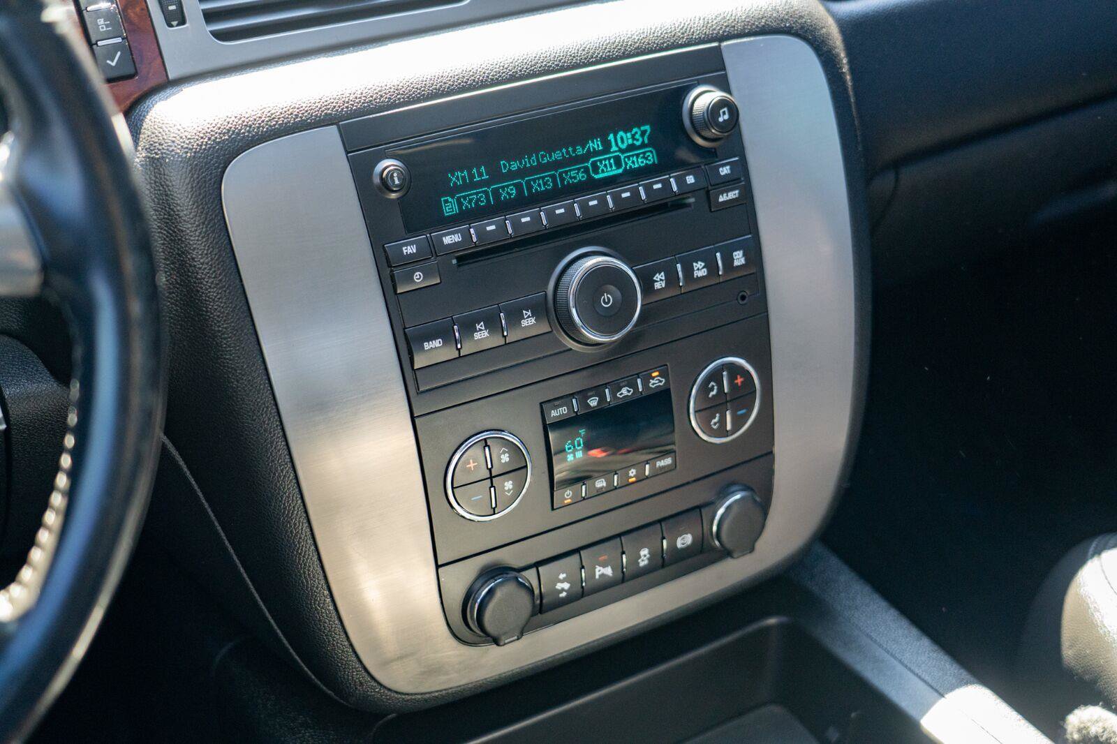 Used 2013 GMC Sierra 3500 SLT AWD/4WD image 15