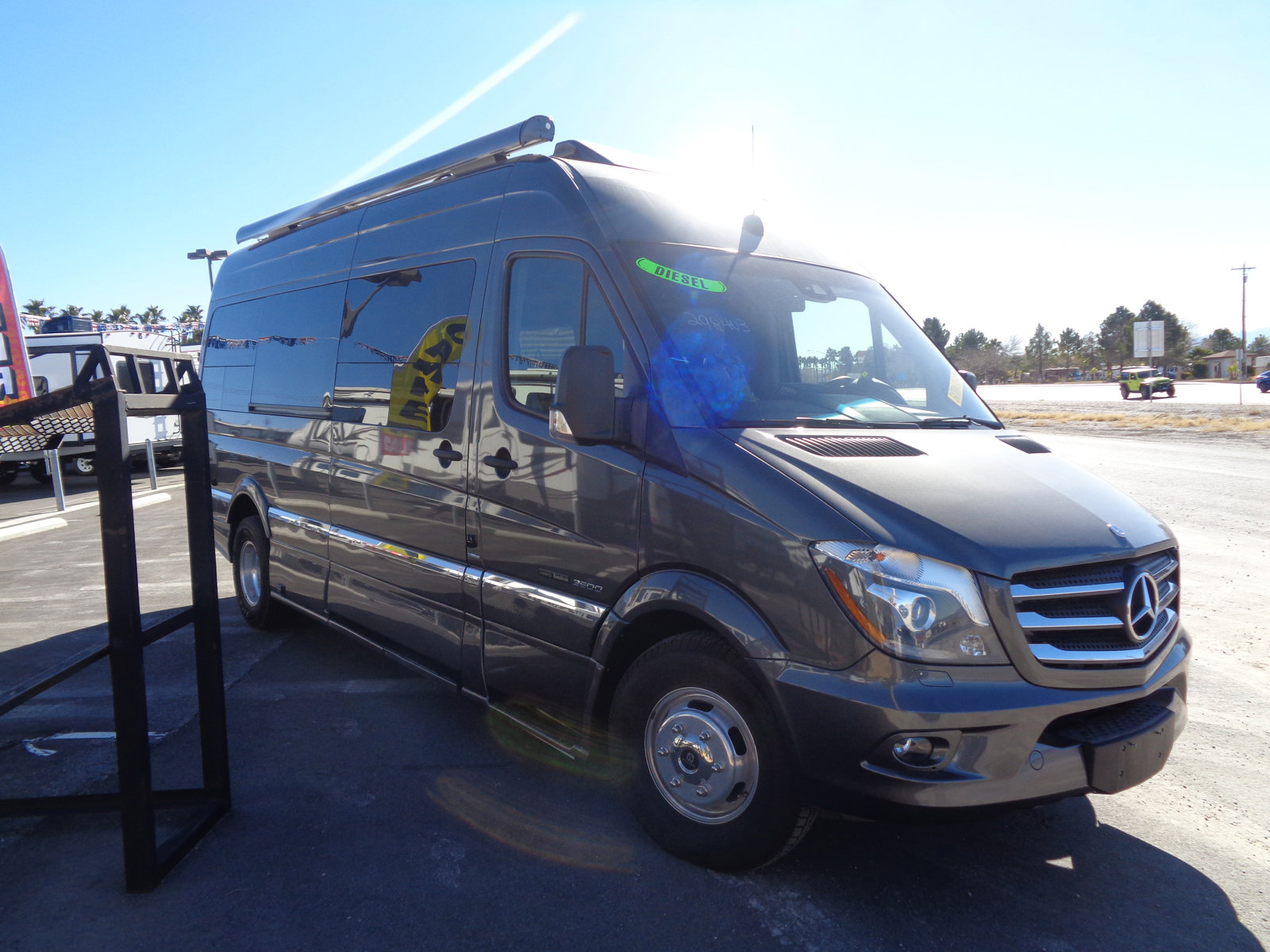 Used 2014 Mercedes-Benz Sprinter 3500 image 2