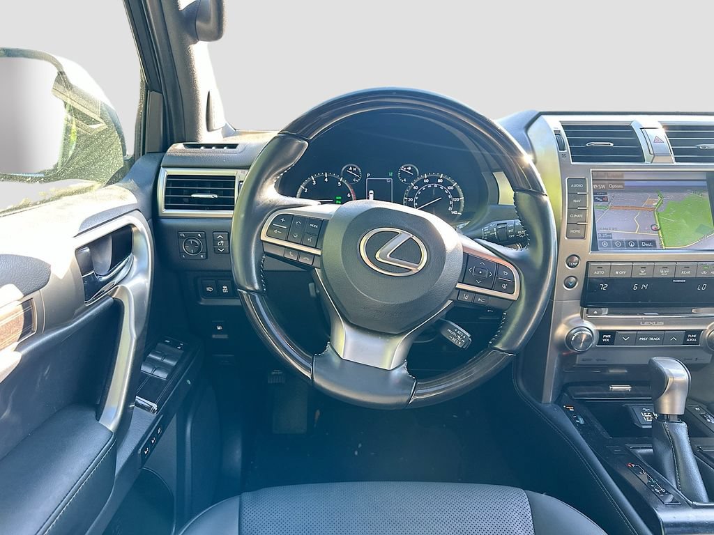 Used 2021 Lexus GX 460 Premium w/ Premium Package AWD/4WD image 24