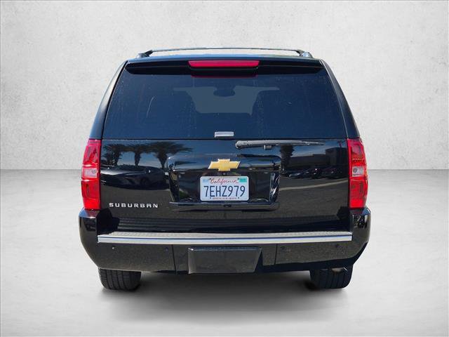 Used 2014 Chevrolet Suburban LTZ RWD image 6