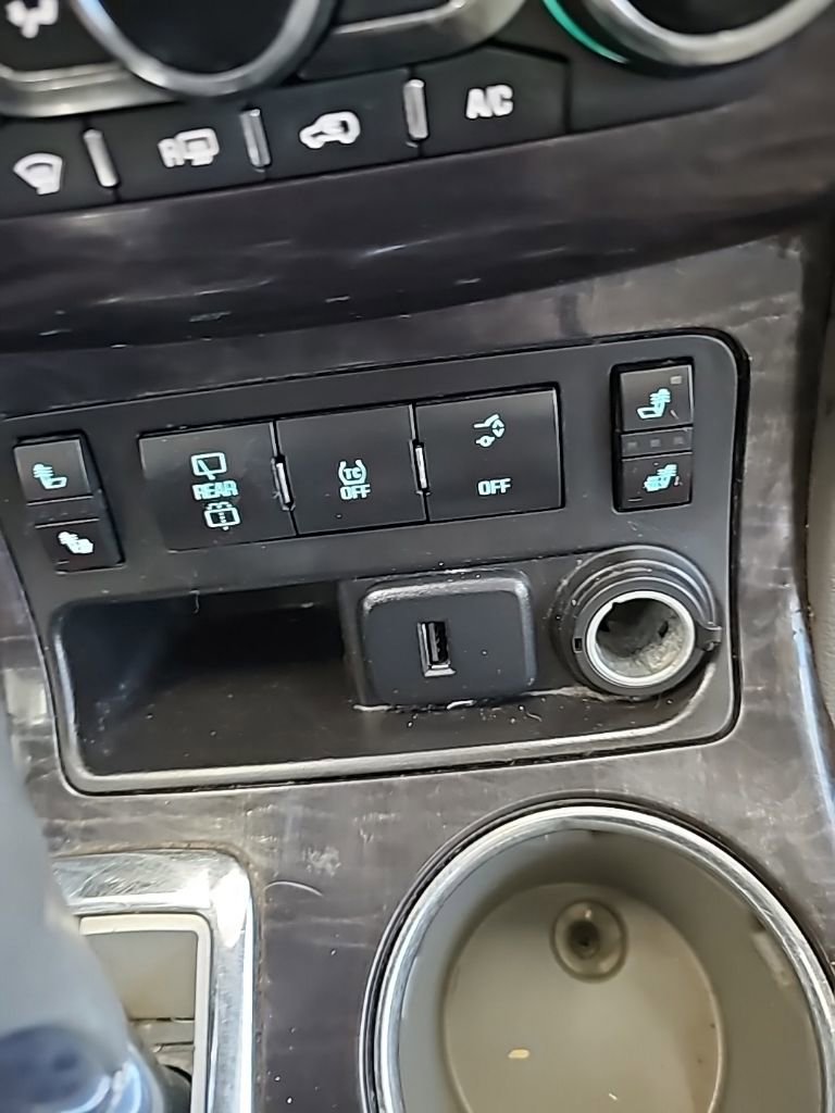 Used 2016 Buick Enclave Leather image 14