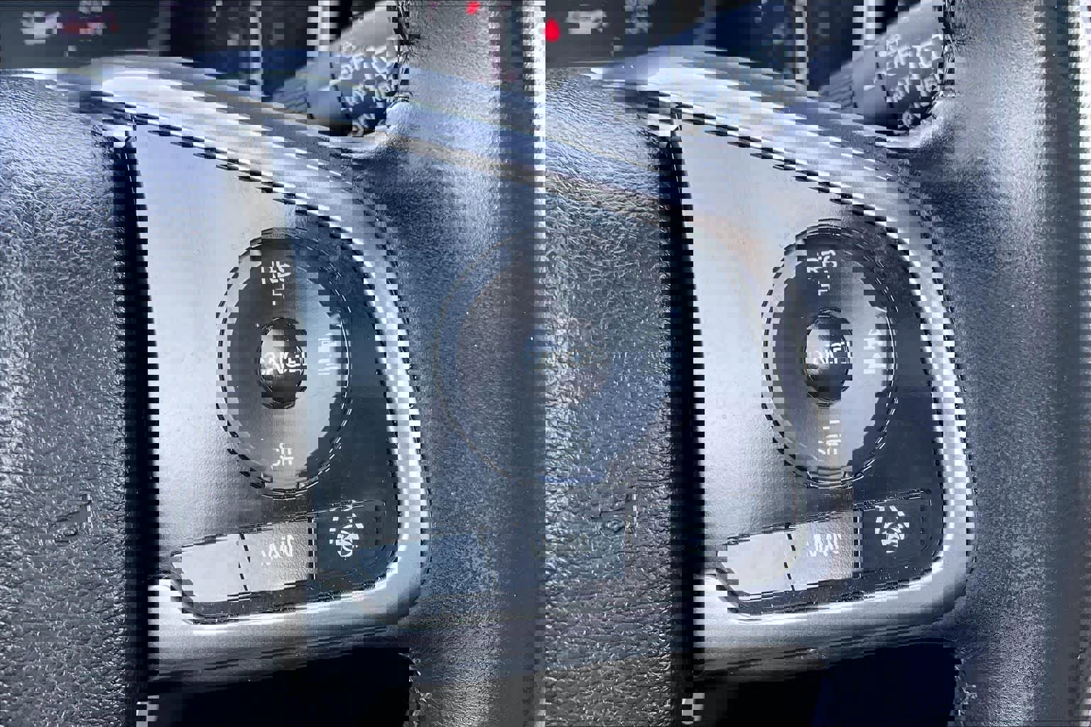 Used 2018 Honda CR-V EX-L image 22