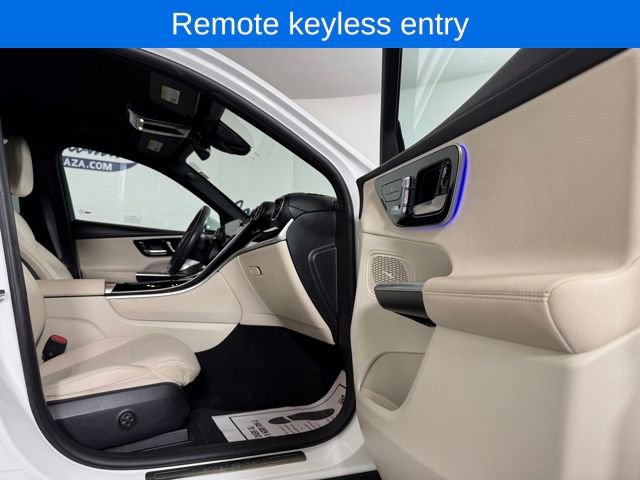 Used 2023 Mercedes-Benz GLC 300 4MATIC image 15