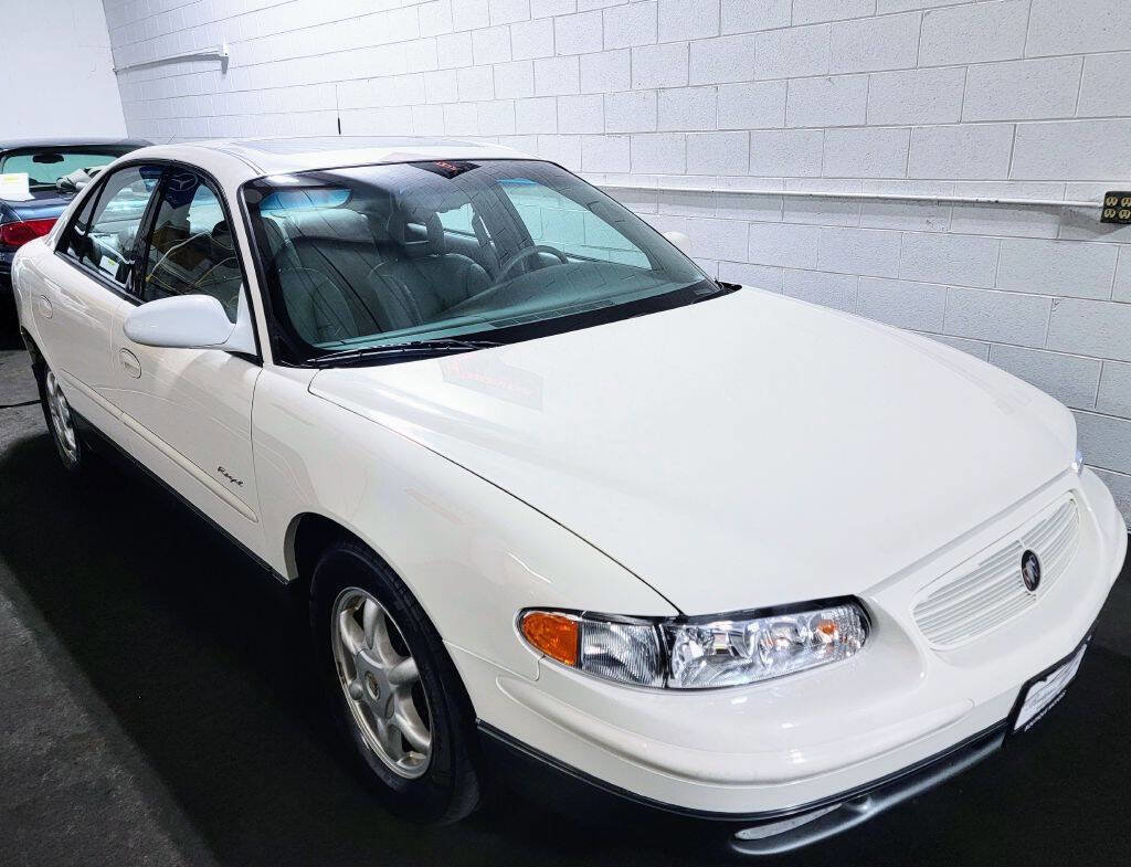 Used 2001 Buick Regal GS w/ Prestige Pkg image 31