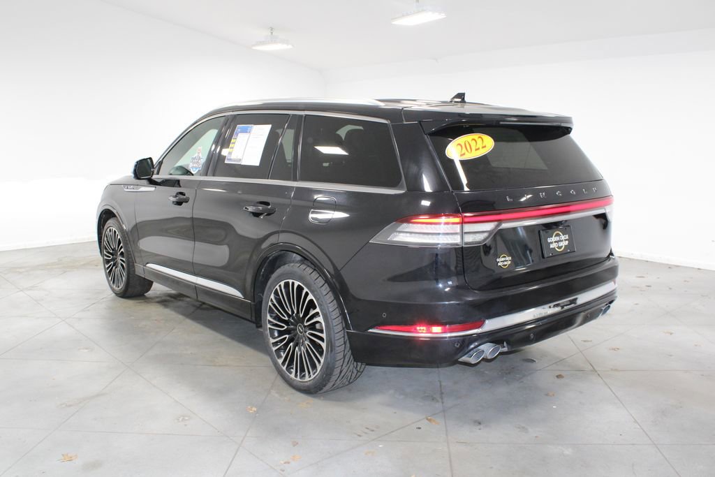 Used 2022 Lincoln Aviator Black Label w/ Class IV Trailer Tow Package image 7