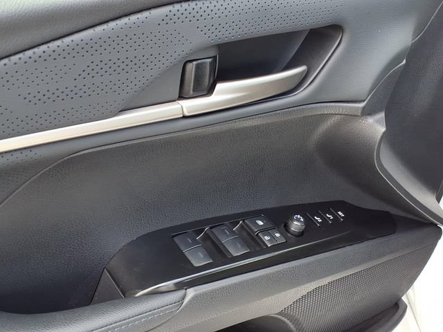 Used 2026 Toyota Camry XSE w/ Premium Package FWD image 15
