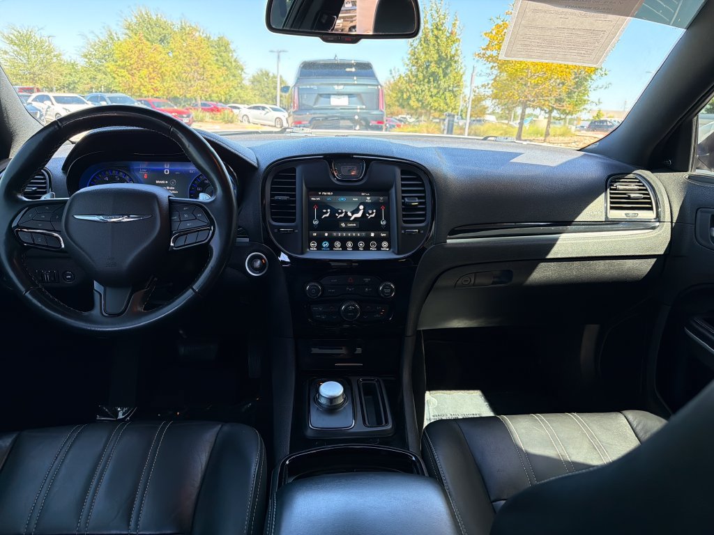 Used 2022 Chrysler 300 S RWD image 26