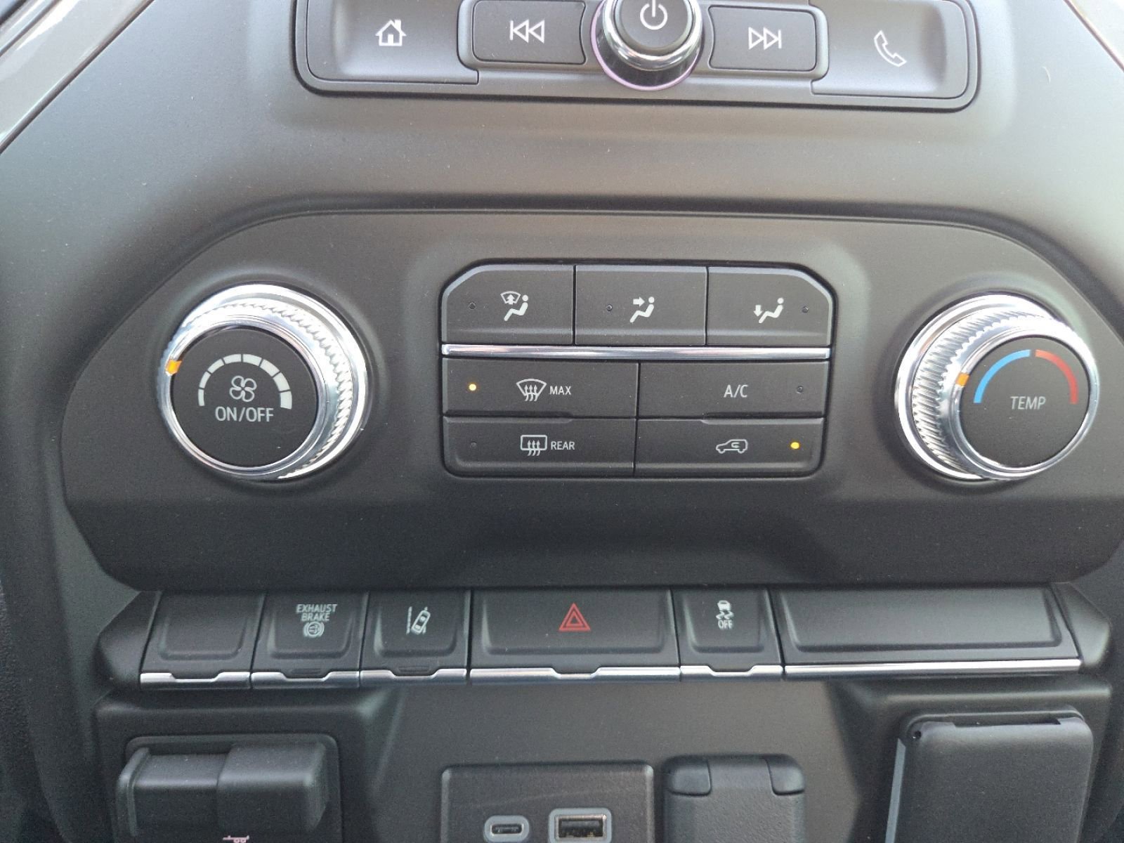 New 2026 GMC Sierra 3500 Pro w/ Convenience Package image 35