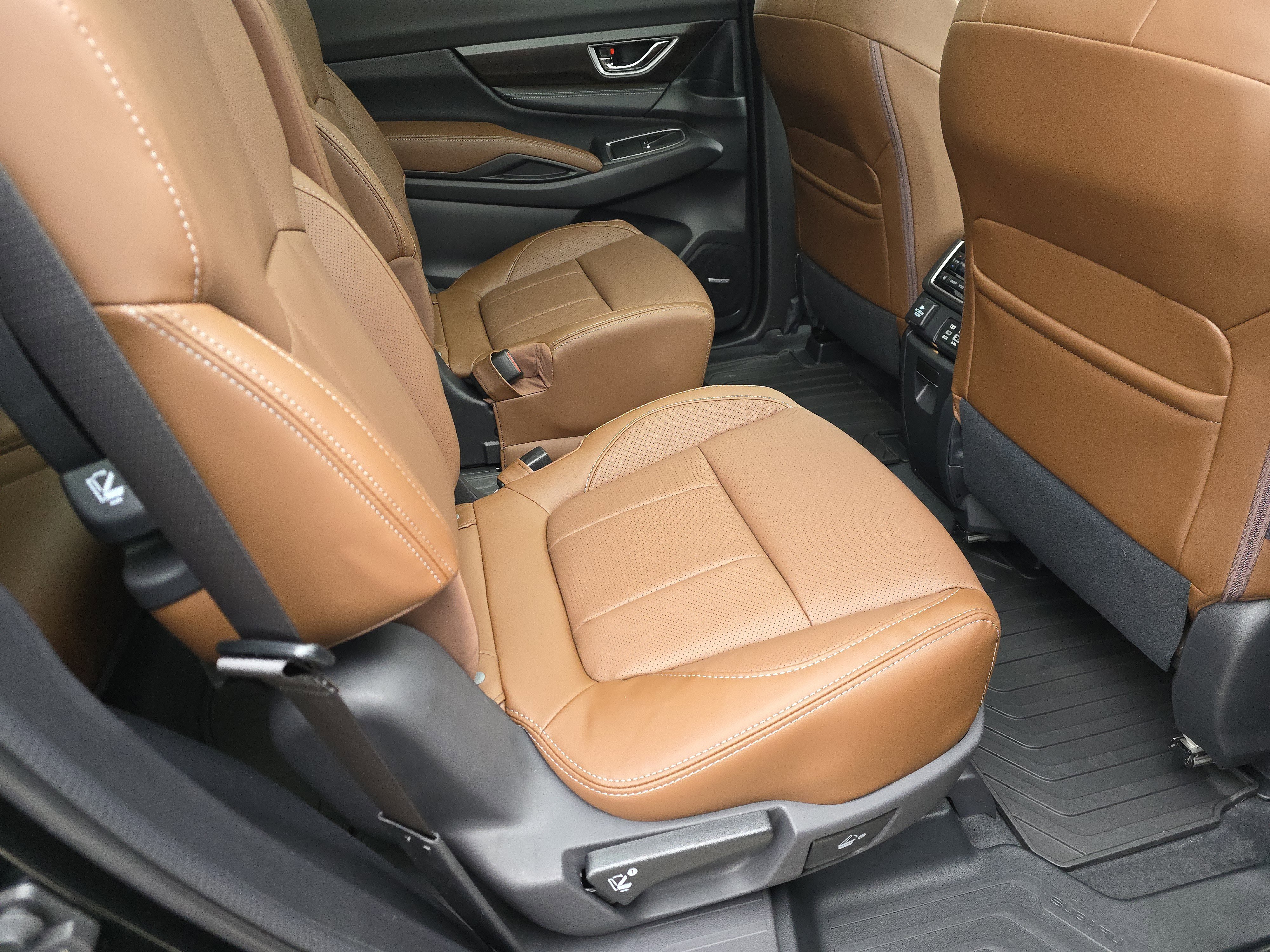 New 2026 Subaru Ascent Touring image 17