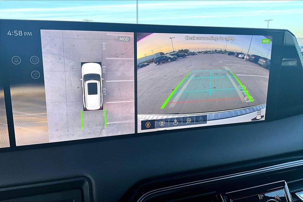 Used 2025 Nissan Armada PRO-4X w/ Pro-4X Premium Package image 29