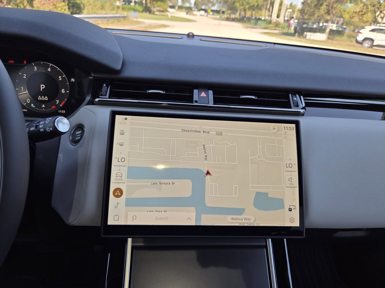 New 2026 Land Rover Range Rover Velar S image 18