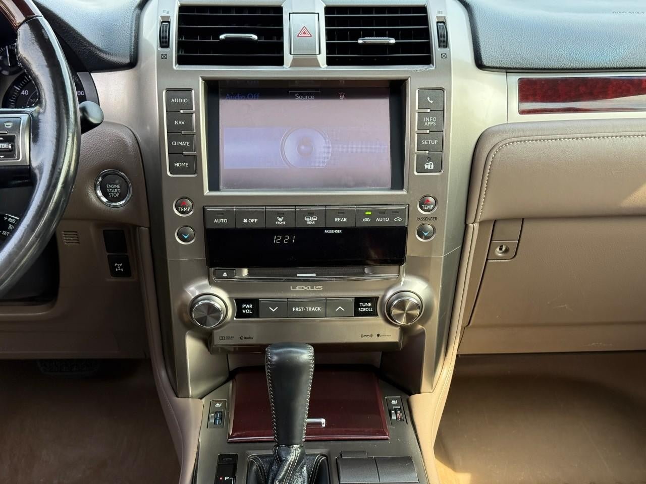 Used 2016 Lexus GX 460 w/ Premium Package AWD/4WD image 12