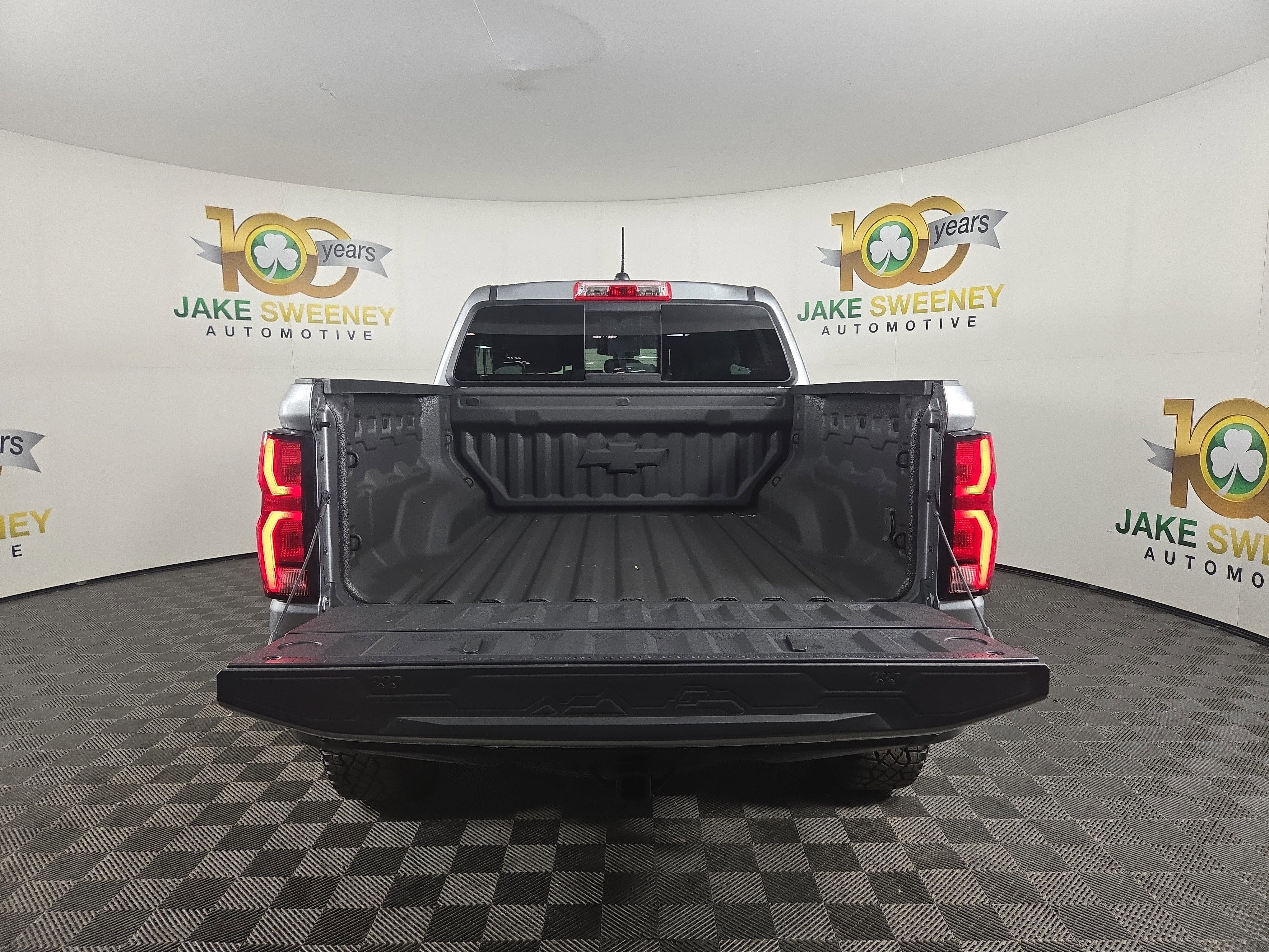 Certified 2025 Chevrolet Colorado ZR2 w/ Technology Package image 33