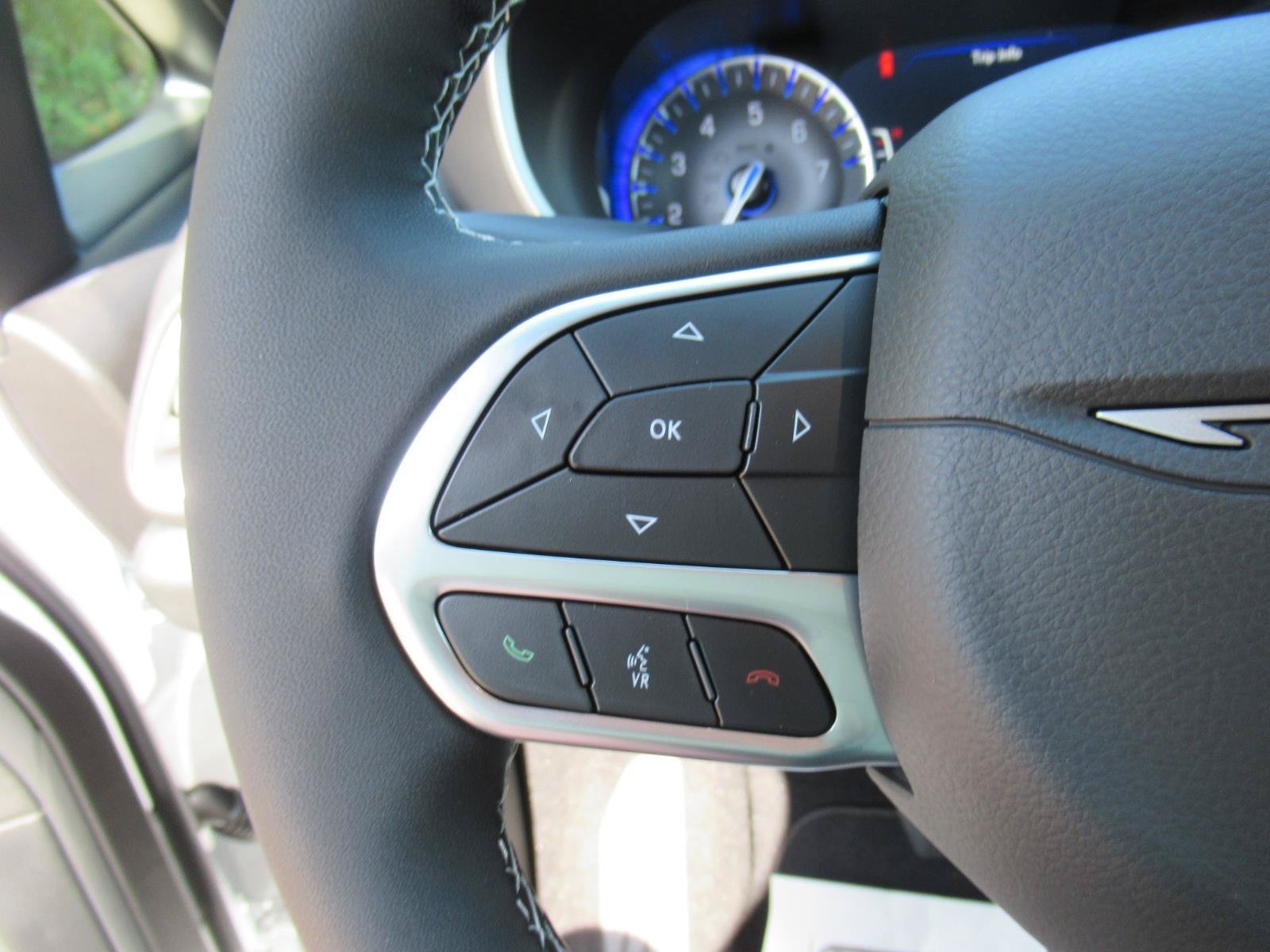 New 2027 Chrysler Pacifica LX FWD image 22