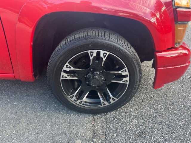 Used 2005 Chevrolet Colorado LS image 14