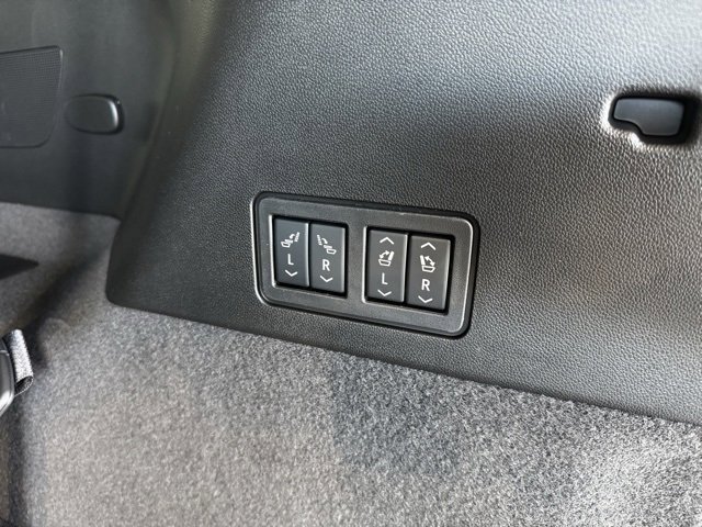 New 2025 Cadillac XT6 Premium Luxury image 50