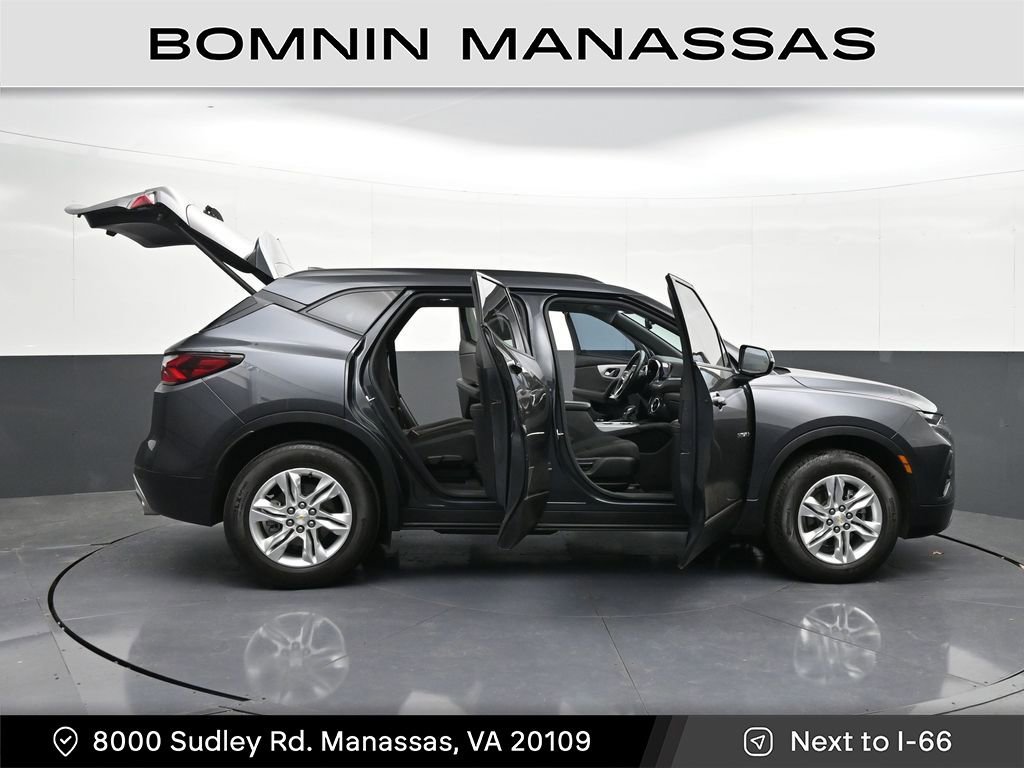 Used 2022 Chevrolet Blazer LT image 39