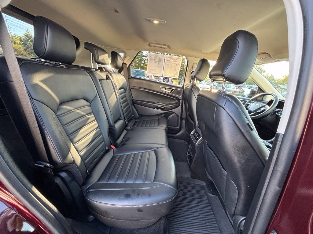 Used 2022 Ford Edge SEL w/ Convenience Package AWD/4WD image 16