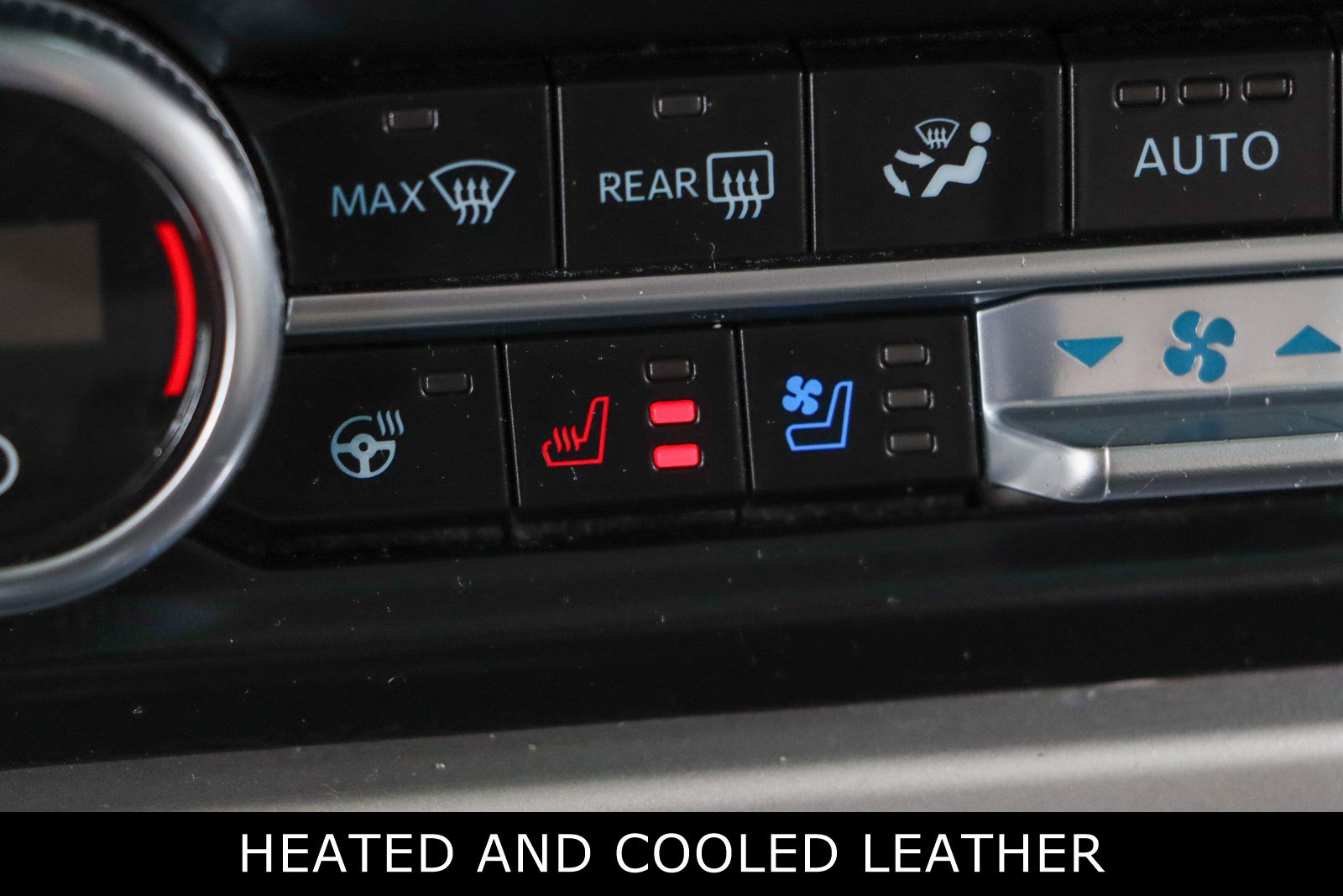 Used 2023 Ford Expedition Max Limited image 22