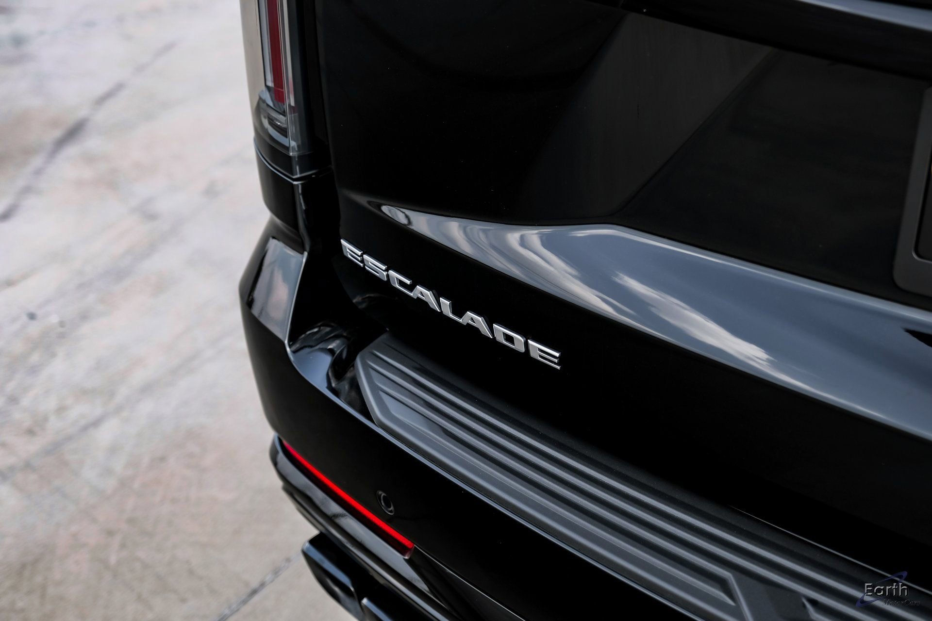 Used 2026 Cadillac Escalade V w/ LPO, Floor Liner Package image 29