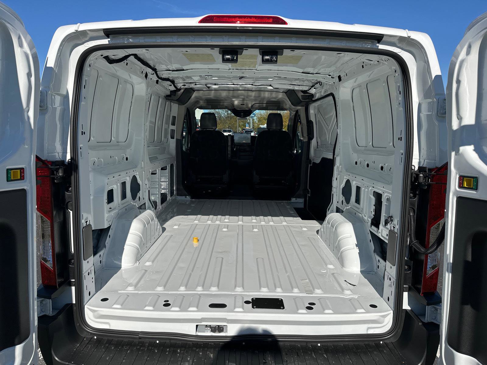 New 2026 Ford Transit 250 Low Roof AWD image 7
