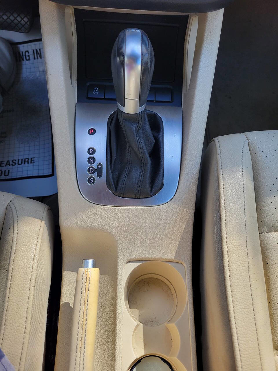 Used 2015 Volkswagen Eos Komfort image 23