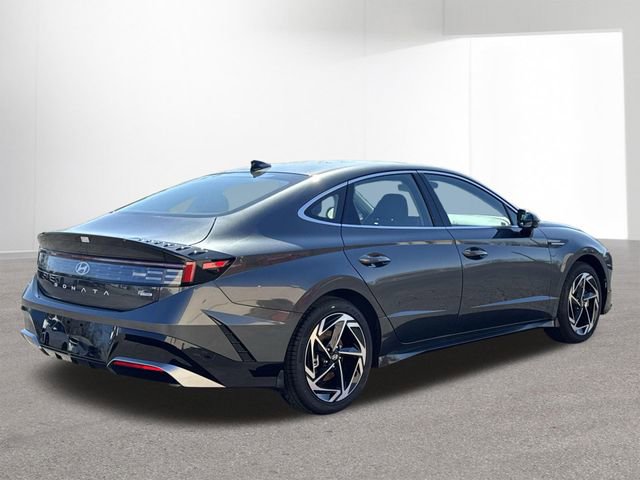 New 2026 Hyundai Sonata SEL AWD/4WD image 13