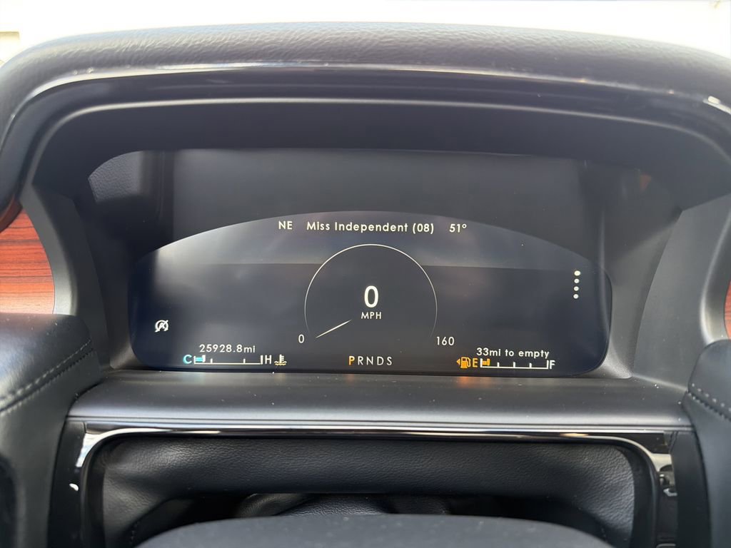 Certified 2021 Lincoln Nautilus Reserve w/ Cargo Utility Package image 22