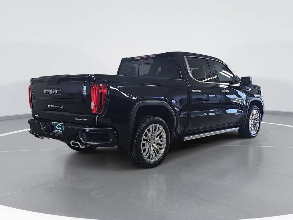 Used 2019 GMC Sierra 1500 Denali w/ Denali Ultimate Package AWD/4WD image 3