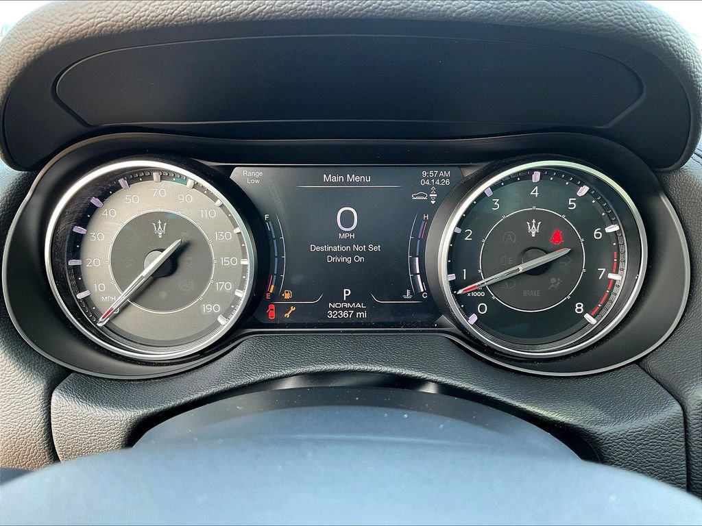 Used 2022 Maserati Levante GT AWD/4WD image 13