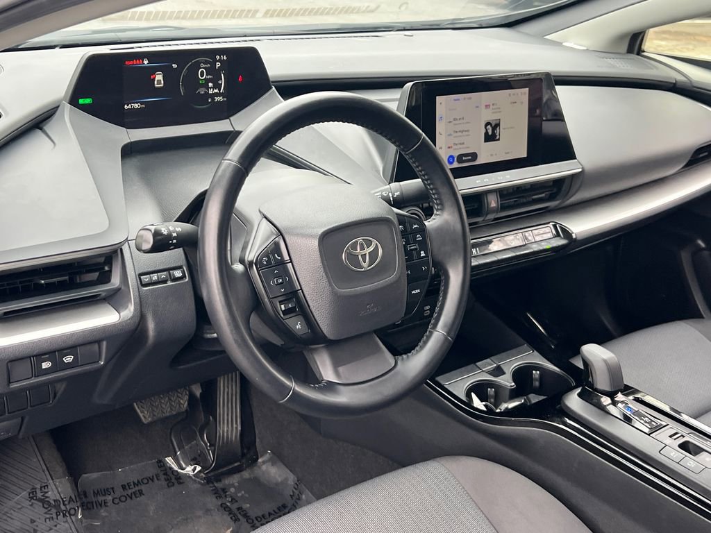 Used 2024 Toyota Prius LE image 17