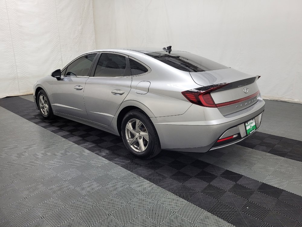 Used 2022 Hyundai Sonata SE image 3