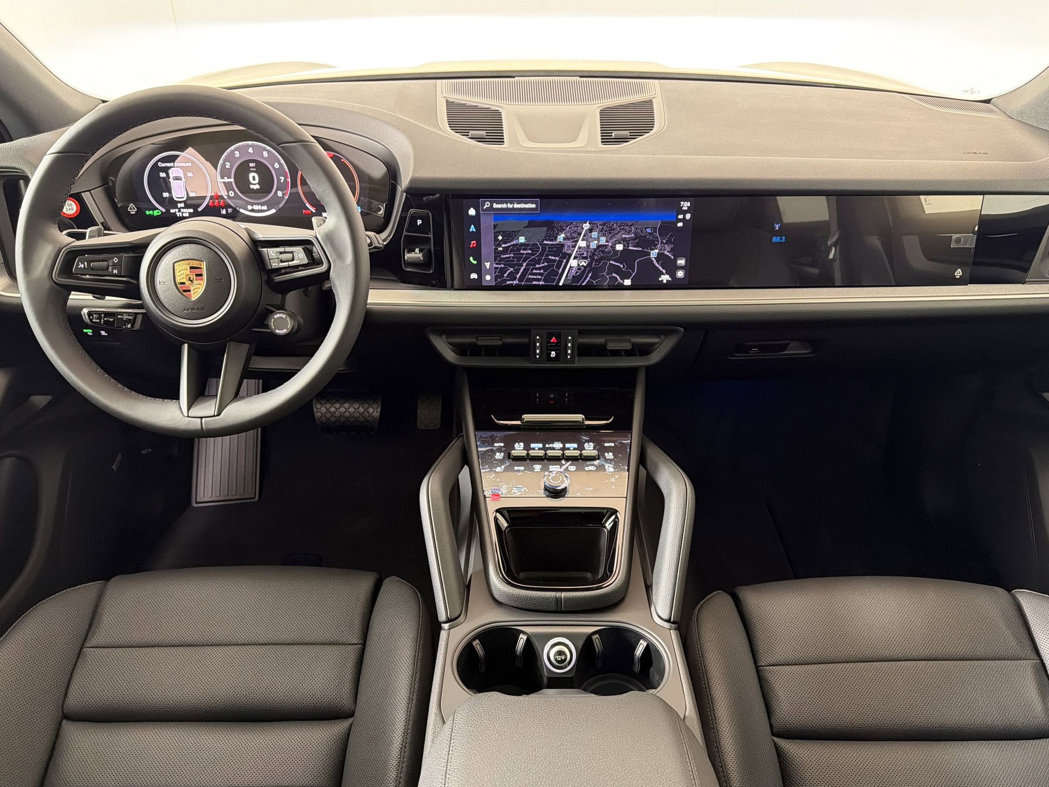 New 2026 Porsche Cayenne image 19