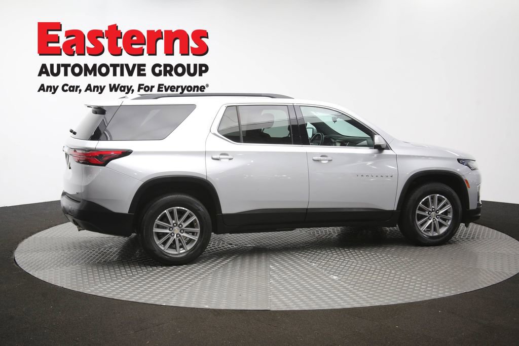 Used 2022 Chevrolet Traverse LT FWD image 44