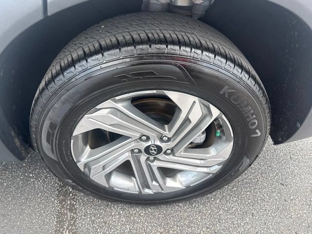 Used 2021 Hyundai Santa Fe SEL w/ Convenience + Premium Package FWD image 11