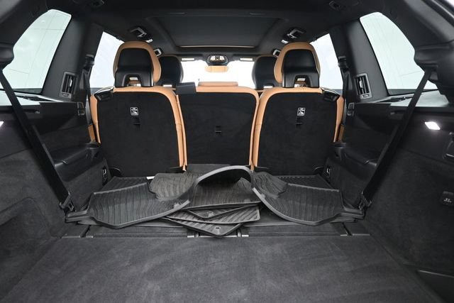 Used 2023 Volvo XC90 B6 Ultimate w/ Protection Package Premier AWD/4WD image 33