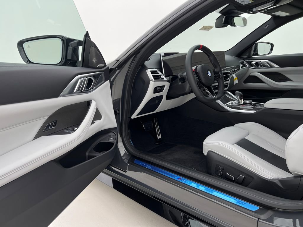 New 2026 BMW M4 xDrive Competition image 9