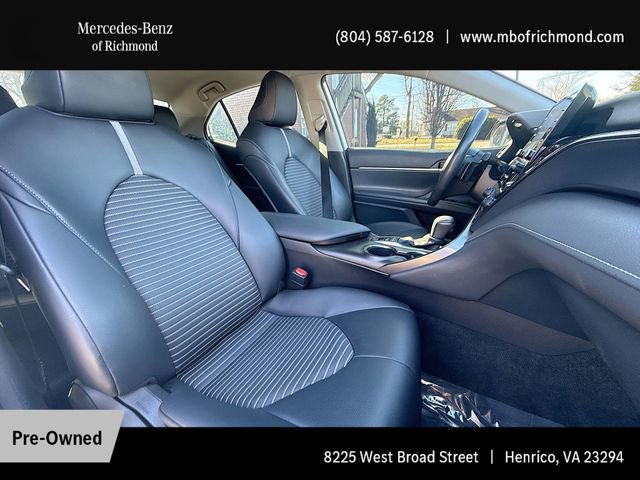 Used 2022 Toyota Camry SE w/ Convenience Package image 17