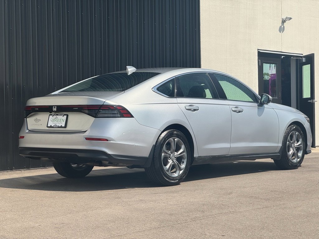 Used 2024 Honda Accord EX image 5