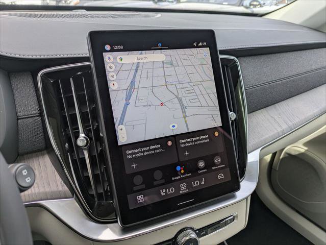 New 2026 Volvo XC90 T8 Ultra w/ Protection Package Premier image 9