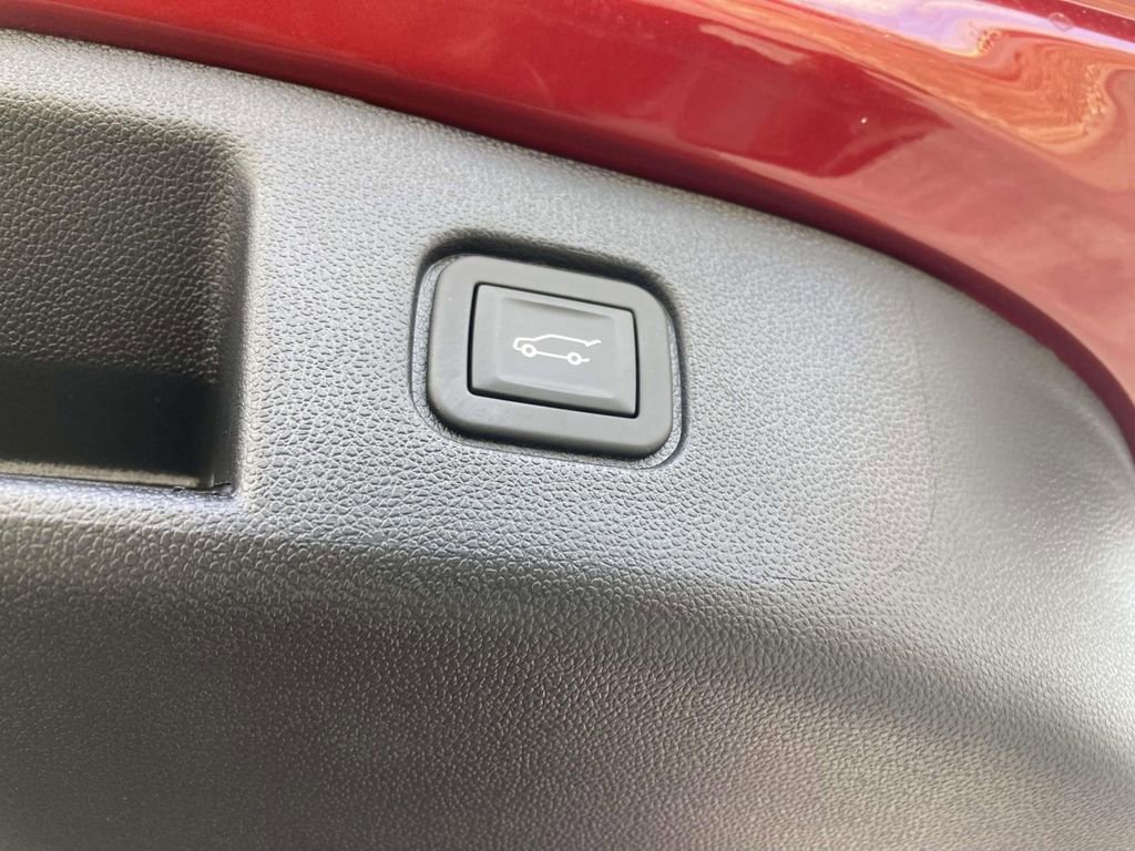 New 2026 Chevrolet Blazer EV LT image 12