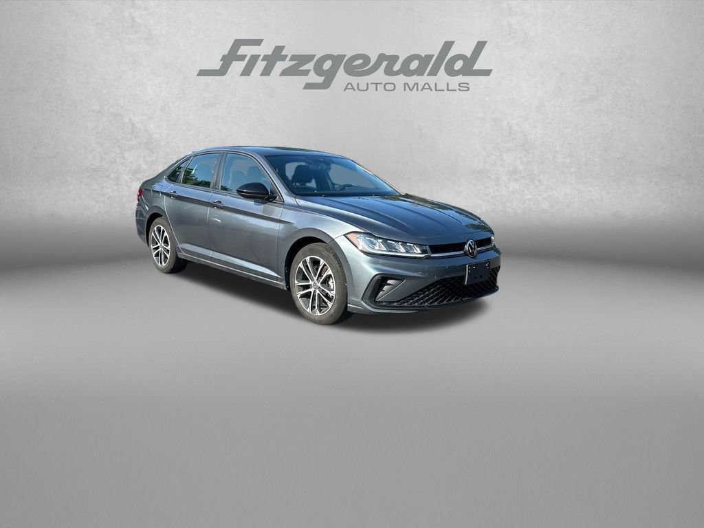 Used 2025 Volkswagen Jetta Sport FWD image 1
