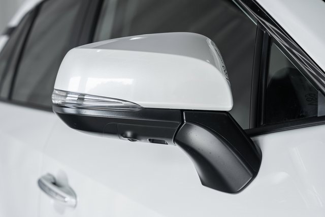 New 2025 Toyota RAV4 Limited image 16