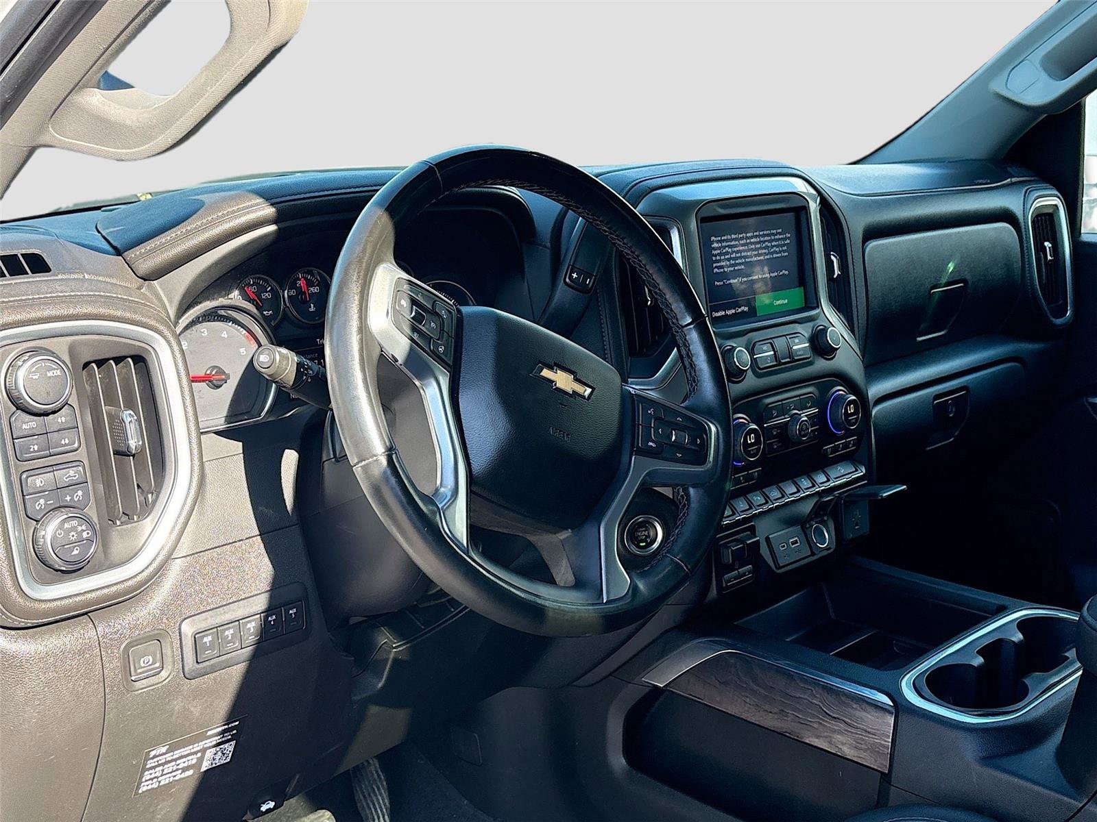 Used 2023 Chevrolet Silverado 2500 LTZ w/ LTZ Convenience Package image 9
