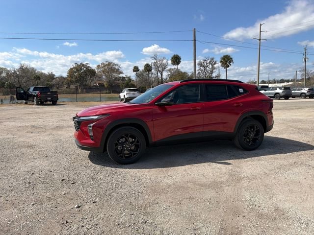 New 2026 Chevrolet Trax LT w/ Sunroof Package image 3