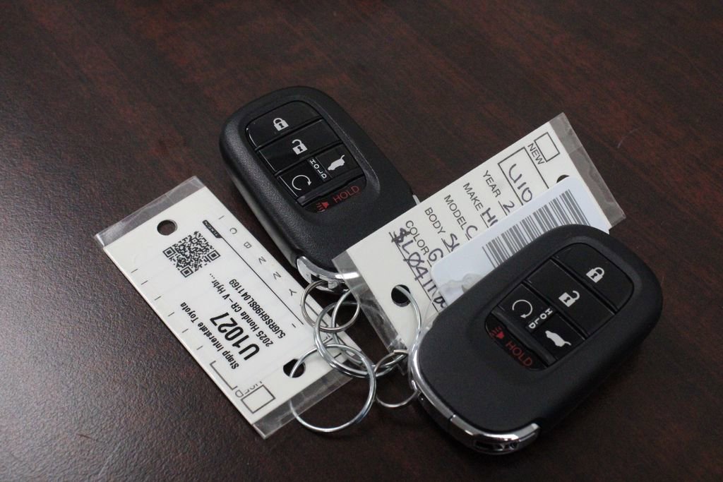 Used 2025 Honda CR-V Sport Touring image 30