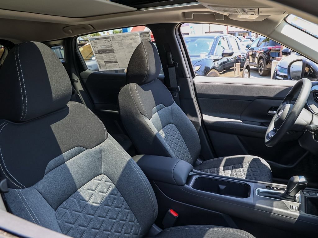 New 2026 Nissan Kicks SV w/ SV Premium Package FWD image 51
