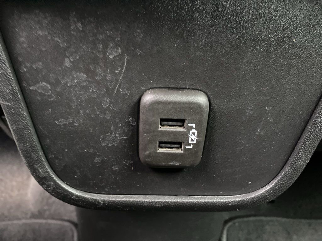 Used 2021 Chevrolet Equinox LS image 19